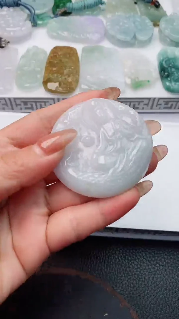 【闪购商品】翡翠吊坠(不含链)未镶嵌1