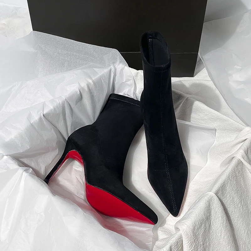 高跟短靴女2025新款爆款黑色绒面瘦瘦靴尖头性感红底高跟鞋靴子女