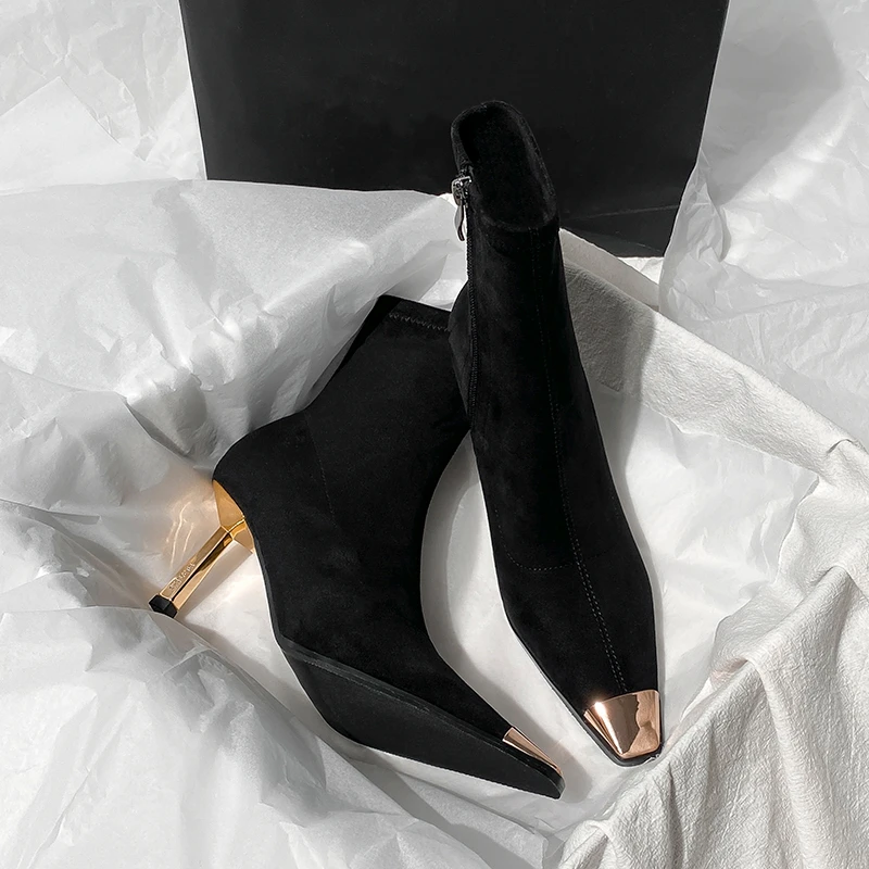 高跟瘦瘦靴2025高级感靴子小众金属铁头金跟细跟气质女士短靴洋气