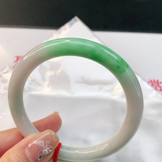 翡翠手镯未镶嵌802天然翡翠A货
