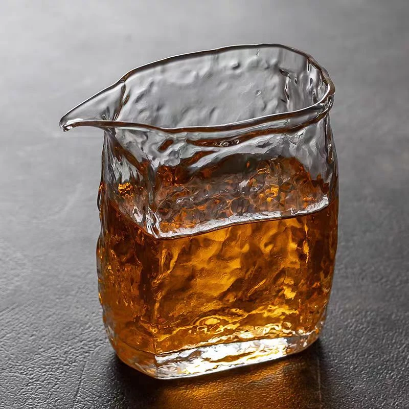 锤纹方公杯