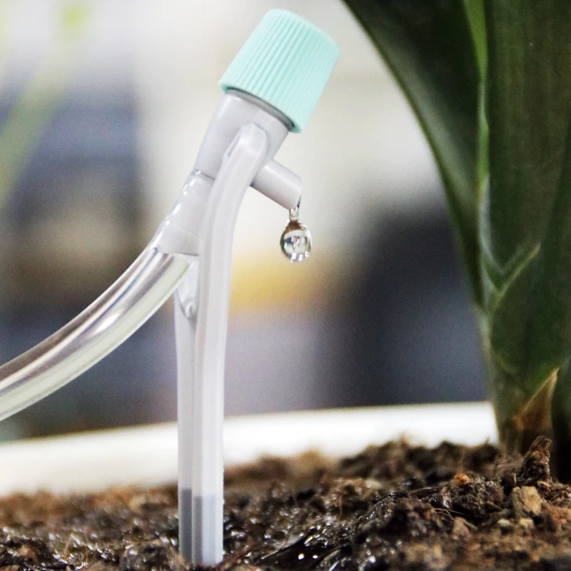 自动浇花器滴水配件可调滴箭渗水器浇水器淋花接头三通管线水管