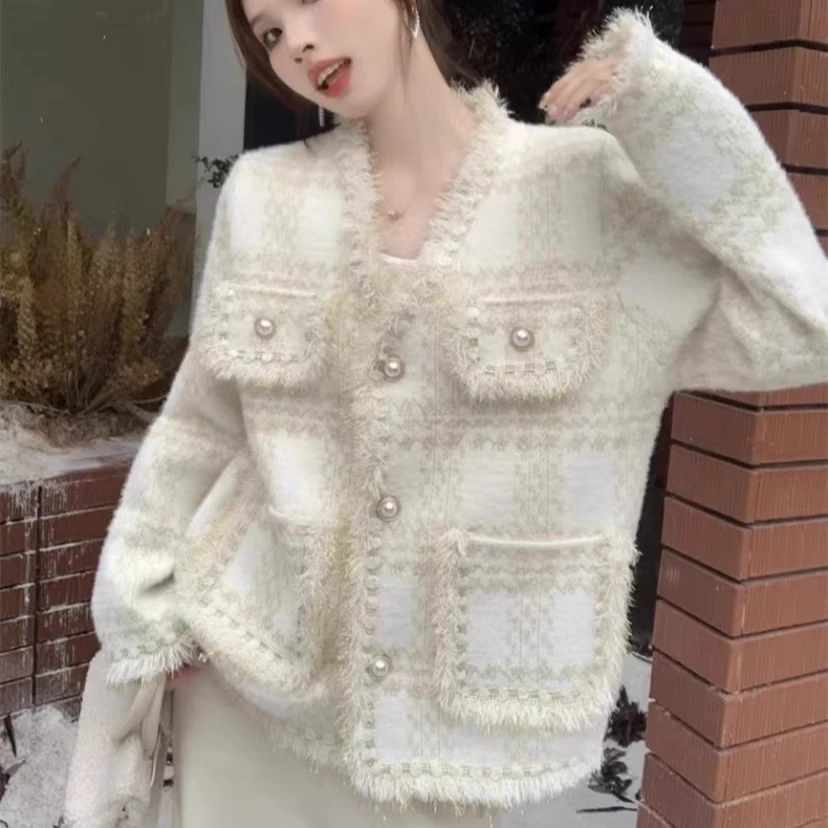 小香风毛衣外套女秋冬2024新款高级感气质名媛宽松加厚针织开衫潮