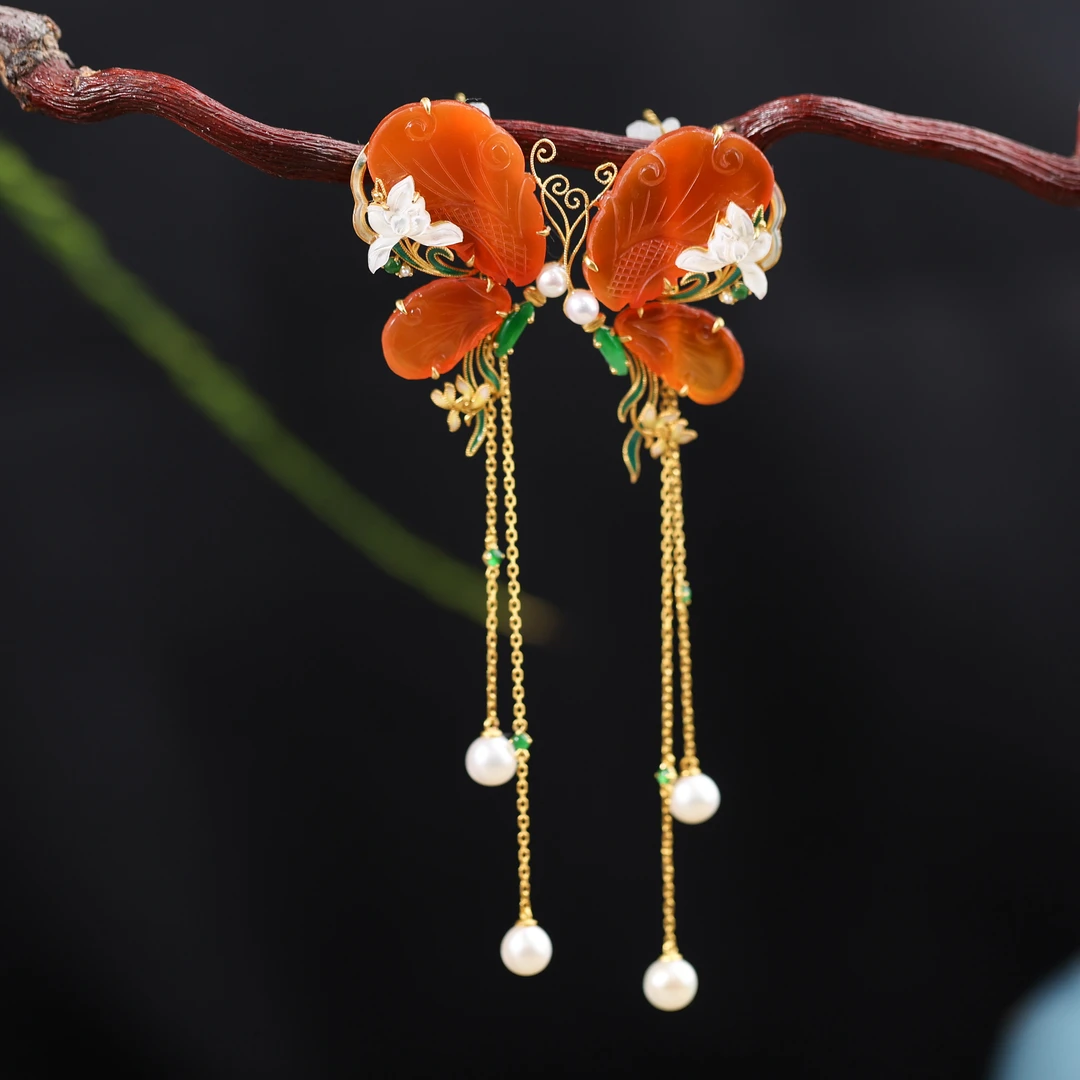 【惊鸿】原创国风新中式定制珠宝18k金镶老玛瑙蝴蝶流苏耳饰