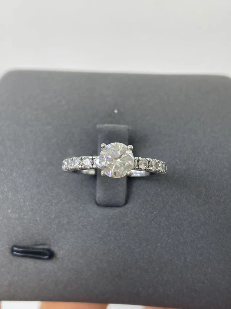 【甄钻坊】 豪华四爪   1ct  女戒指