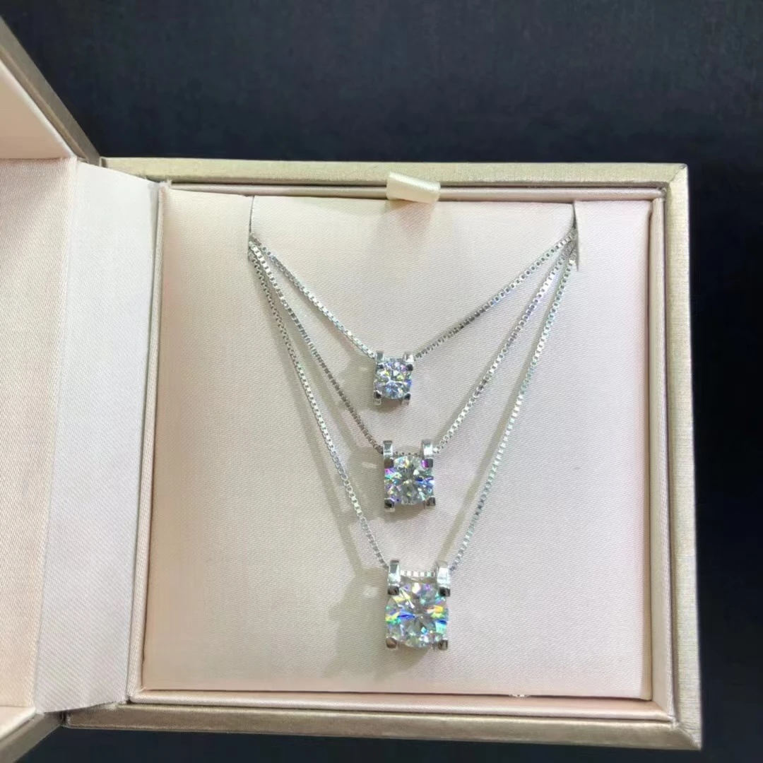 【甄钻坊】女款经典牛头 0.5ct 1ct  2ct   吊坠项链