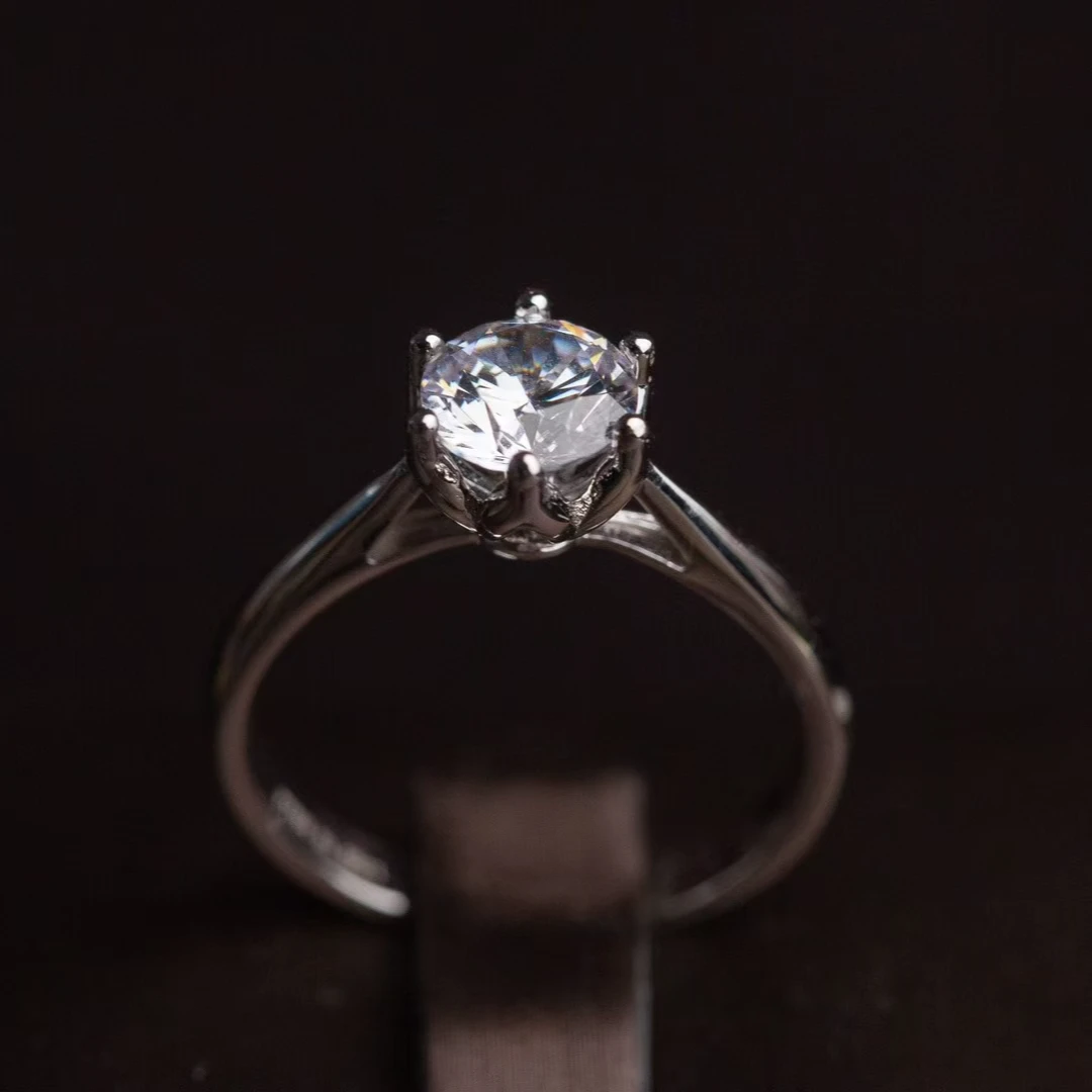 【甄钻坊】莲花六爪 1.0ct 女款戒指