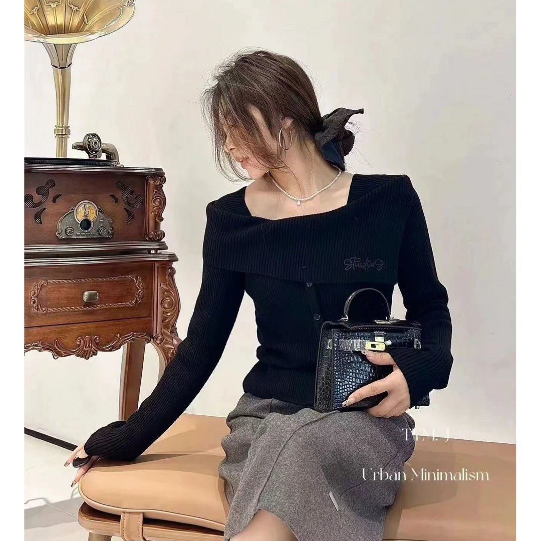 【no退no换 谨慎下单】韩系显瘦设计感修身弹力针织衫 3117