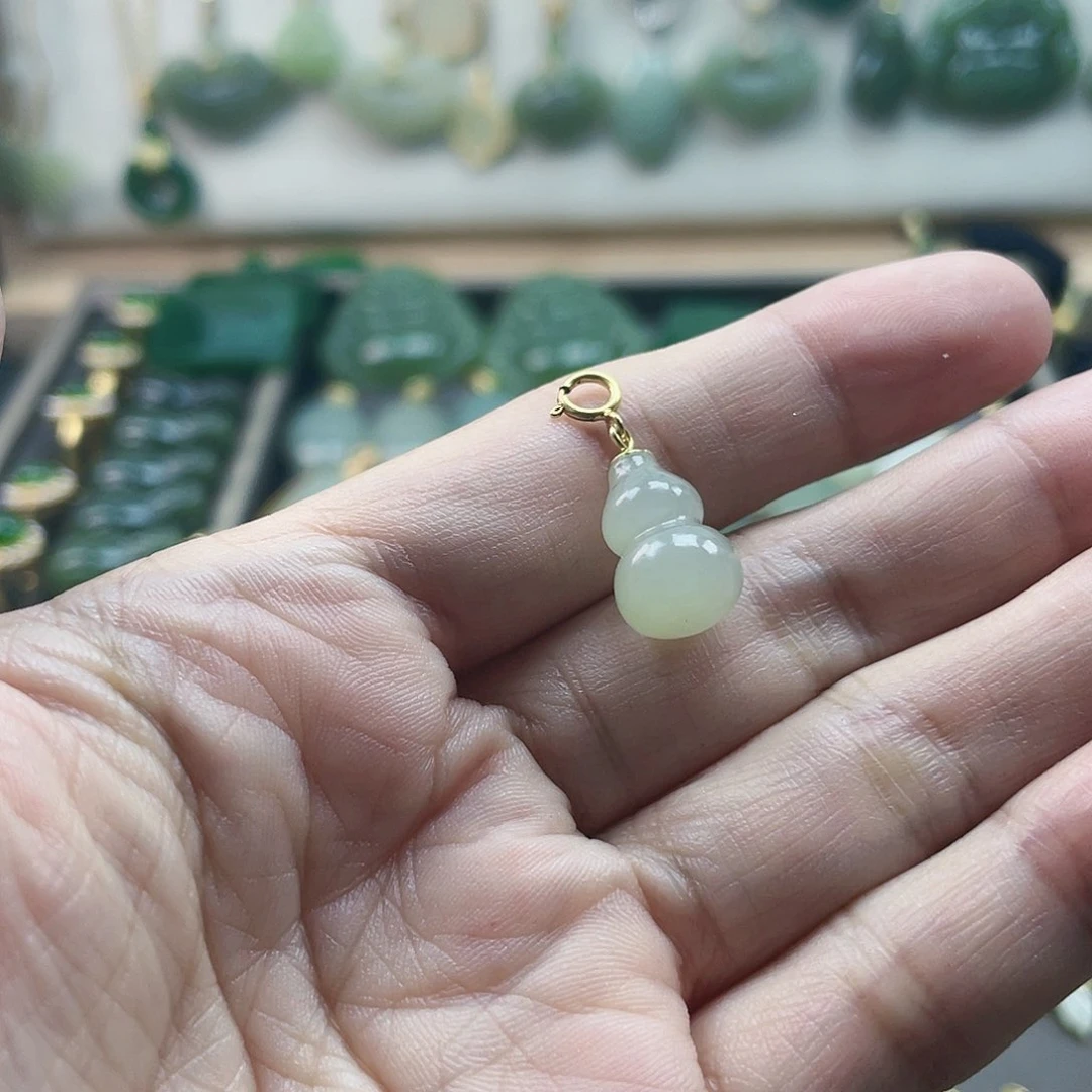 和田玉颈饰银S925镀金镶嵌