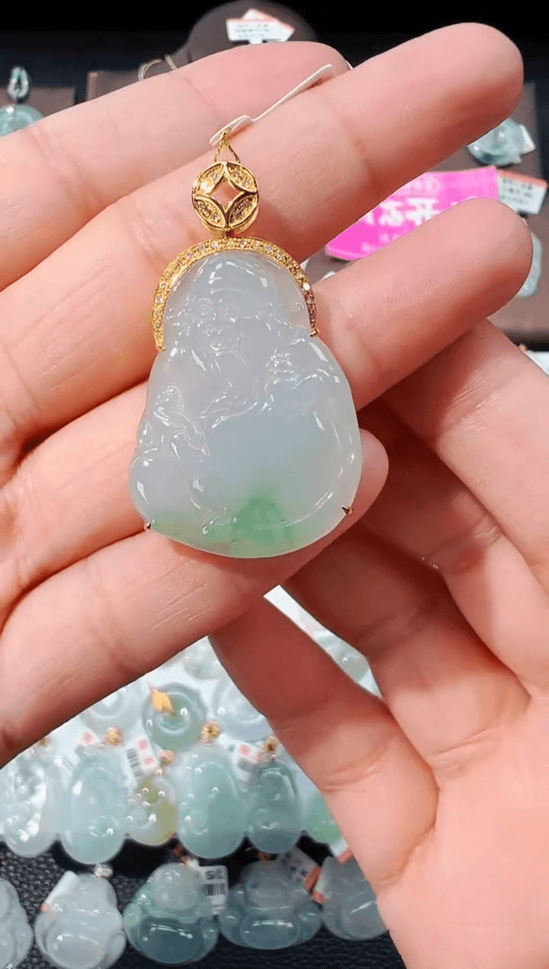 【闪购商品】翡翠吊坠(不含链)18K金镶嵌财神爷吊坠a01