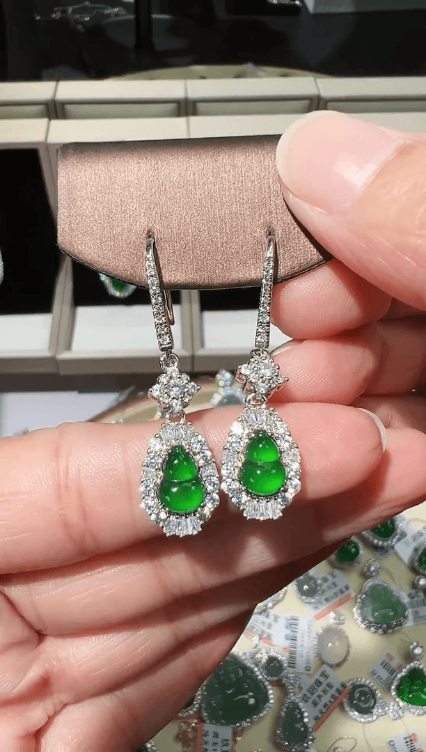 【闪购商品】翡翠耳坠银S925镶嵌葫芦耳坠