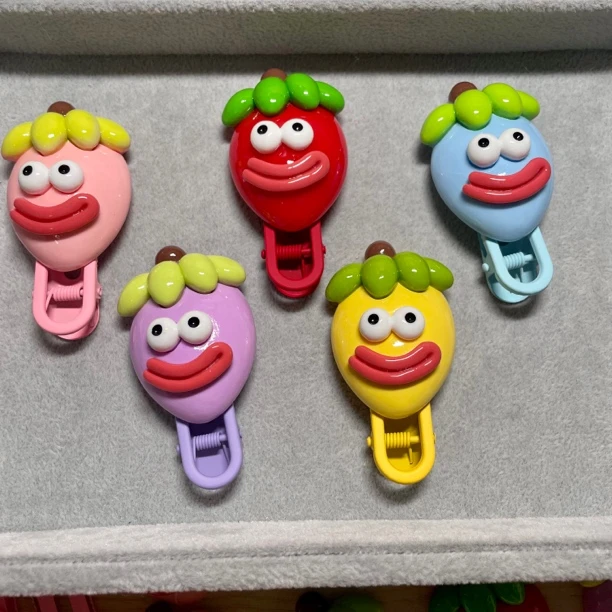 大号搞怪茄子树脂材料小饰品u形夹刘海夹侧边夹创意卡通时尚