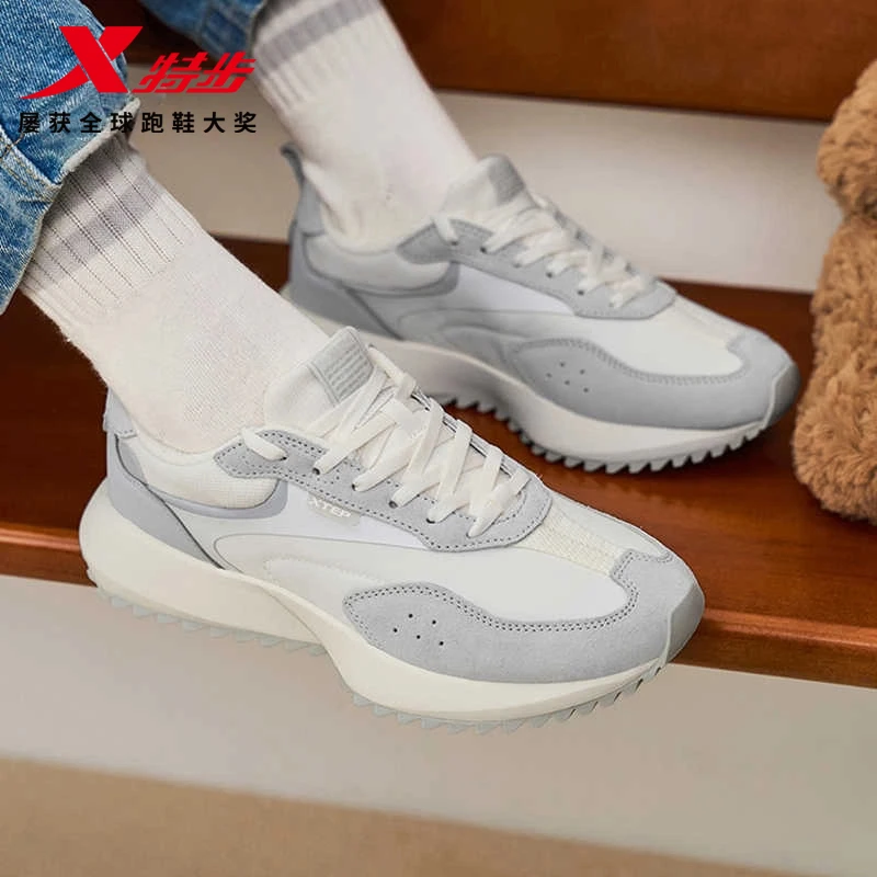 特步复古布丁鞋休闲鞋秋男女情侣学生运动鞋老爹鞋女鞋