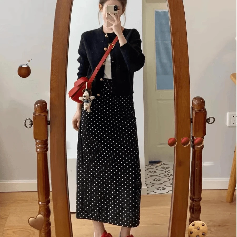套装女2025新款爆款洋气穿搭韩版气质小香风黑色长袖波点半身裙