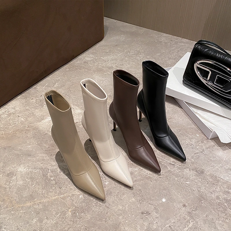 短靴女2025秋冬季新款性感尖头网红瘦瘦靴时尚加绒细高跟中筒靴子