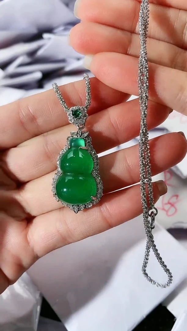 【闪购商品】玛瑙/玉髓颈饰合金1