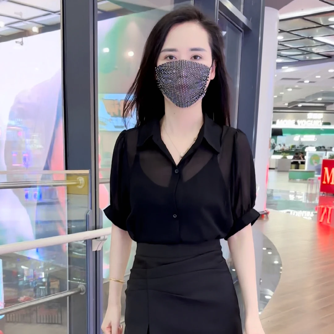 新款时尚气质泡泡袖法式显瘦洋气碎花衬衫上衣