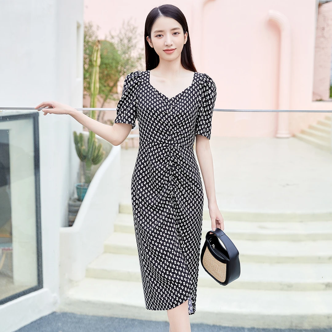 【达人专属】夏季新款收腰显瘦气质高级感方领中长款连衣裙女