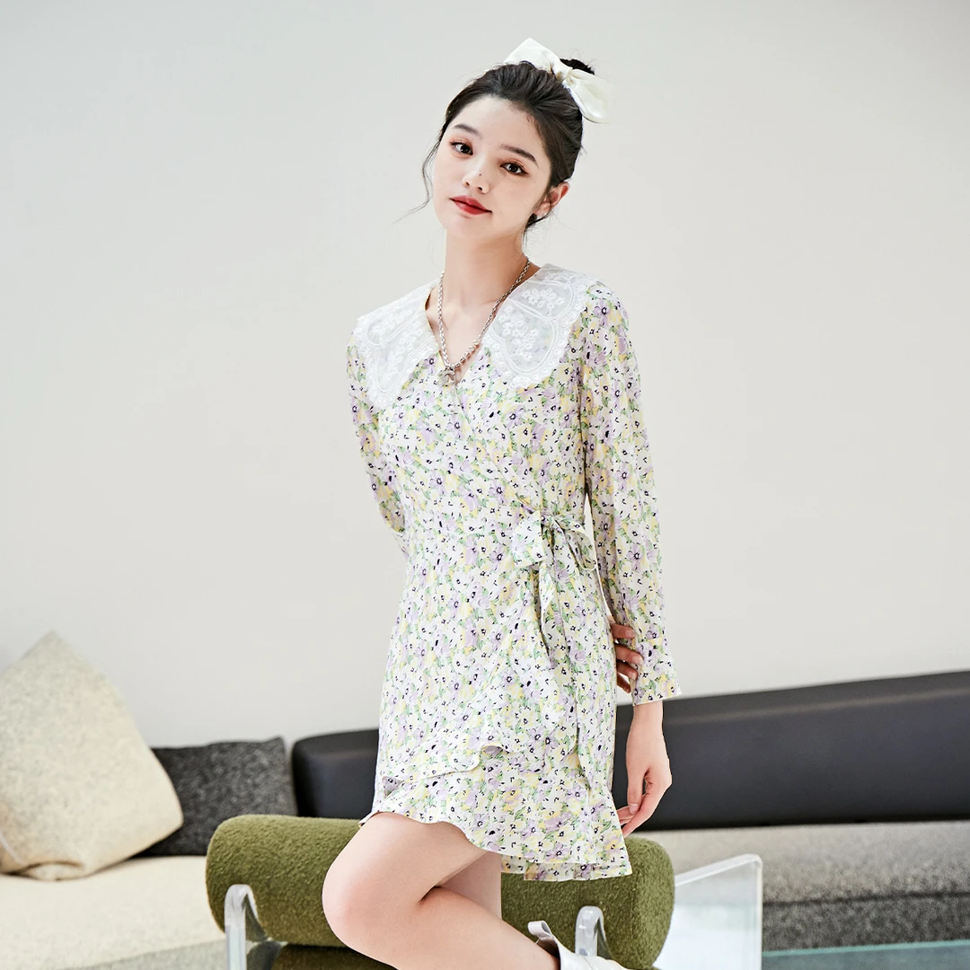 【达人专属】法式气质显瘦百搭碎花连衣裙O781A29