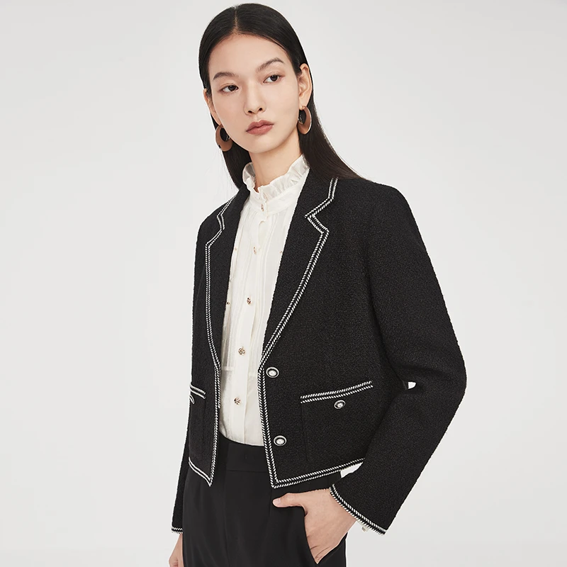 【商场同款】2023秋冬季新款黑色高级小香风短款小西装外套女