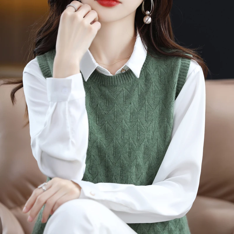 3563   S-2XL三色新款秋冬圆领马甲百搭宽松背心套头坎肩无袖毛衣