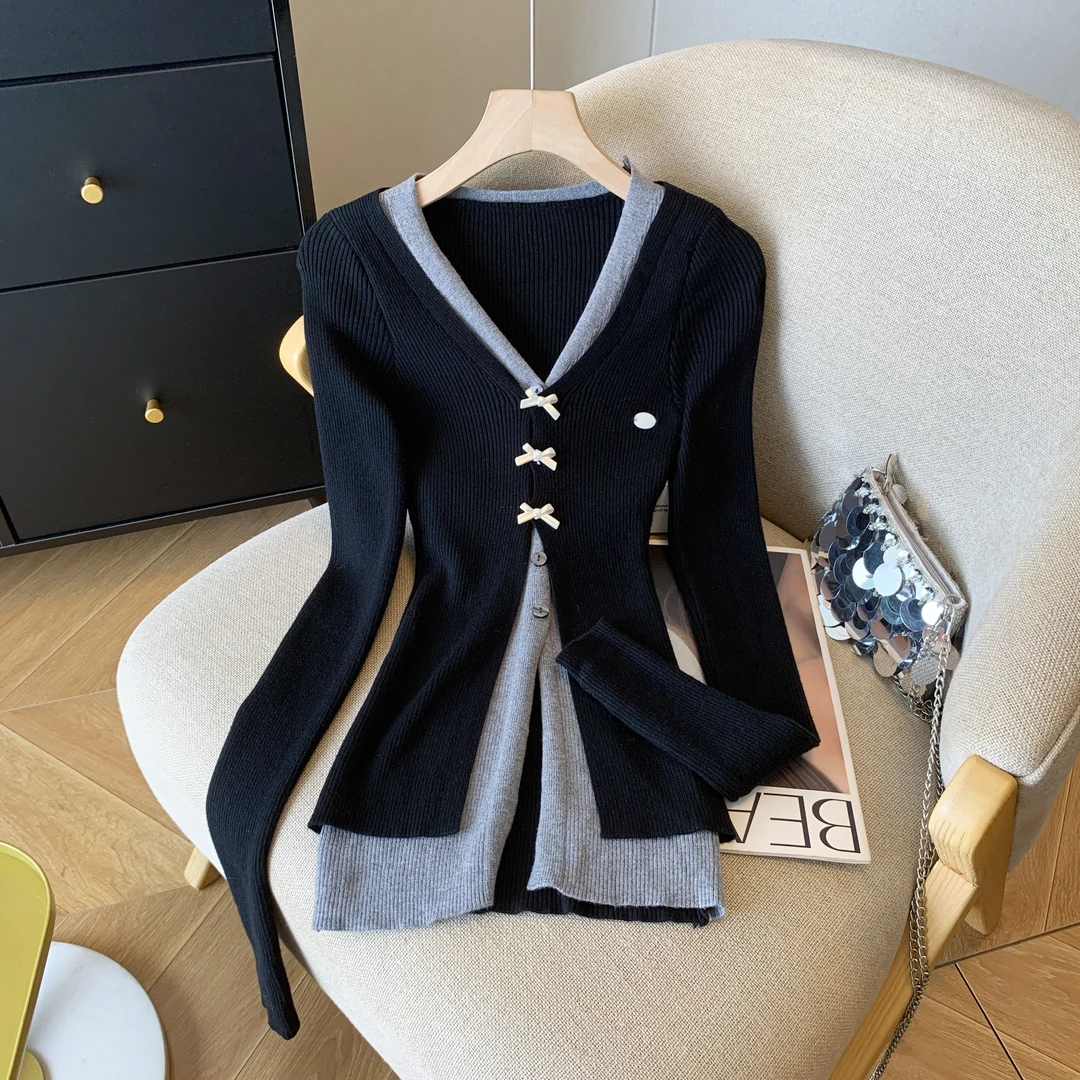 2025早秋新款时尚洋气学院风针织开衫外套小众设计感长袖修身上衣