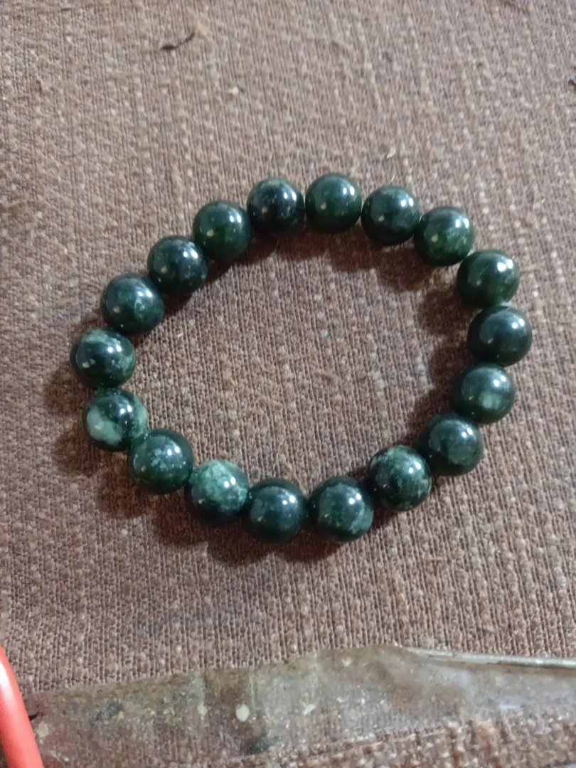 岫岩玉501墨翠手串