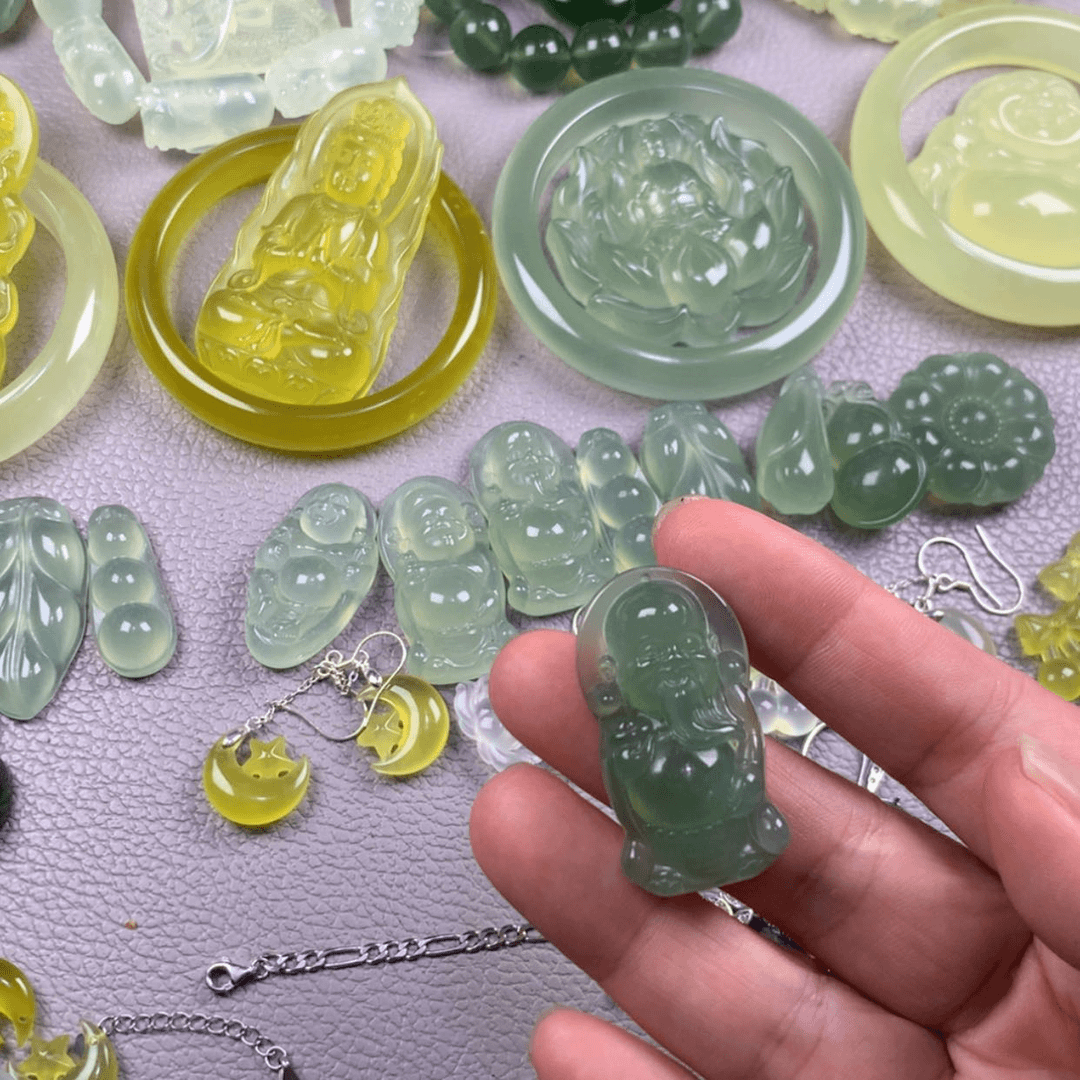 【闪购商品】透闪石-蛇纹石玉装饰品未镶嵌