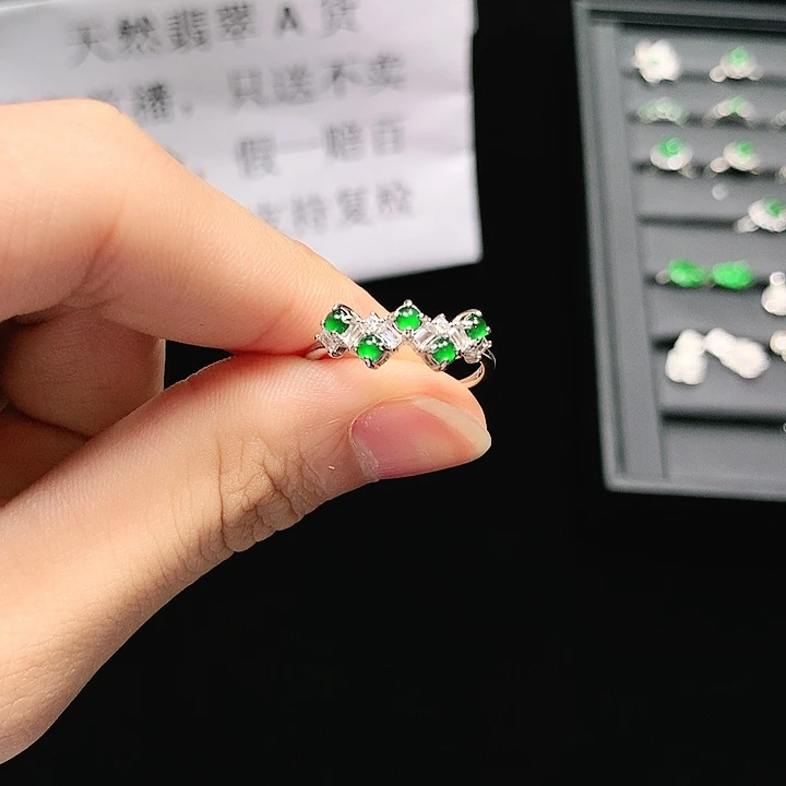 翡翠戒指未镶嵌戒指