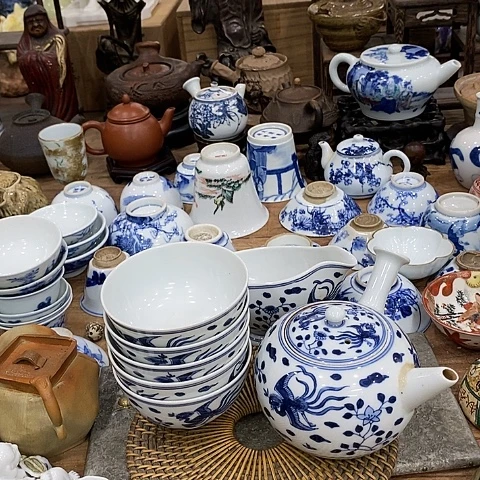 用****8花瓶摆件等物品进行了详细