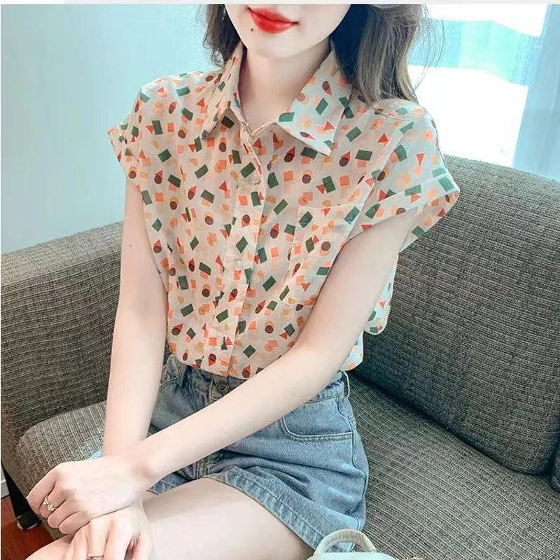 2025夏流行漂亮高级感超好看复古彩色碎格印花洋气减龄短袖衬衫女