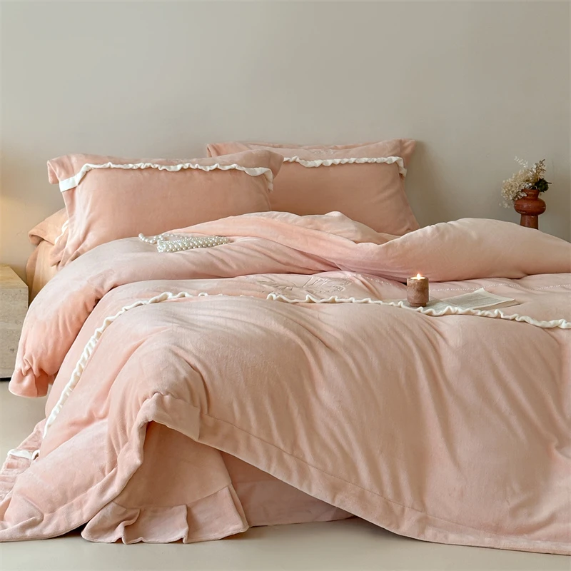 冬季加厚A类牛奶绒刺绣花边高克重床单四件套-蝶音