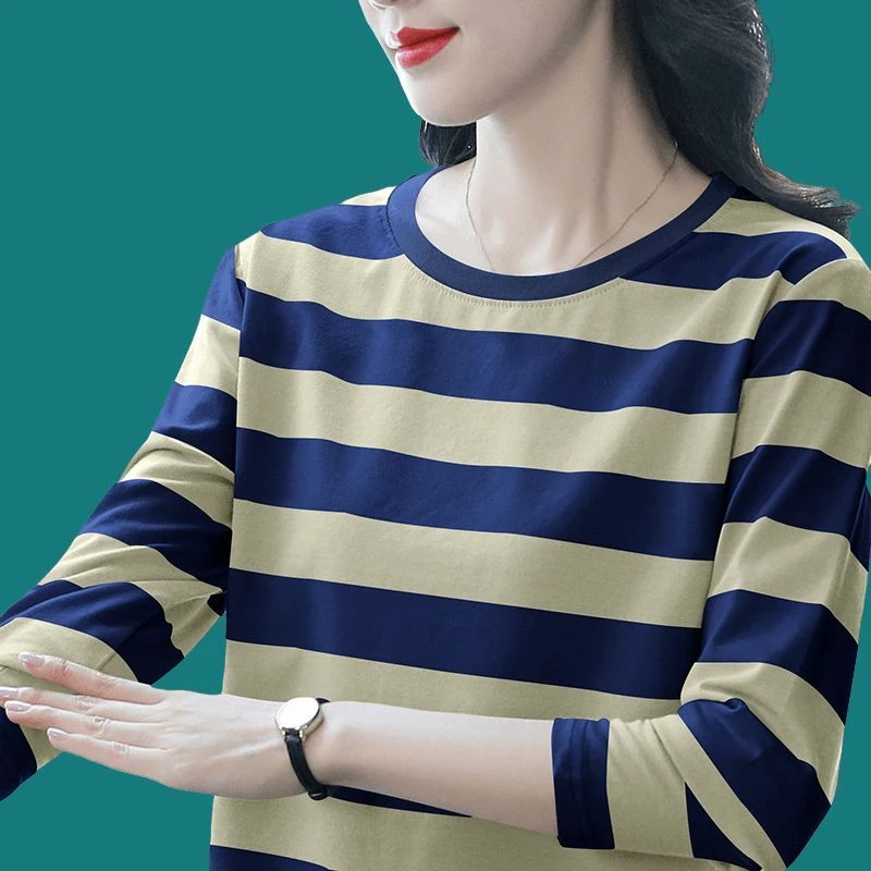 2024年新款妈妈打底衫春秋内搭棉质长袖T恤女宽松大码遮肚子薄款