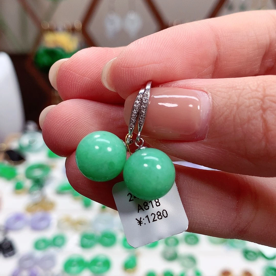 翡翠耳饰18K金镶嵌天然翡翠
