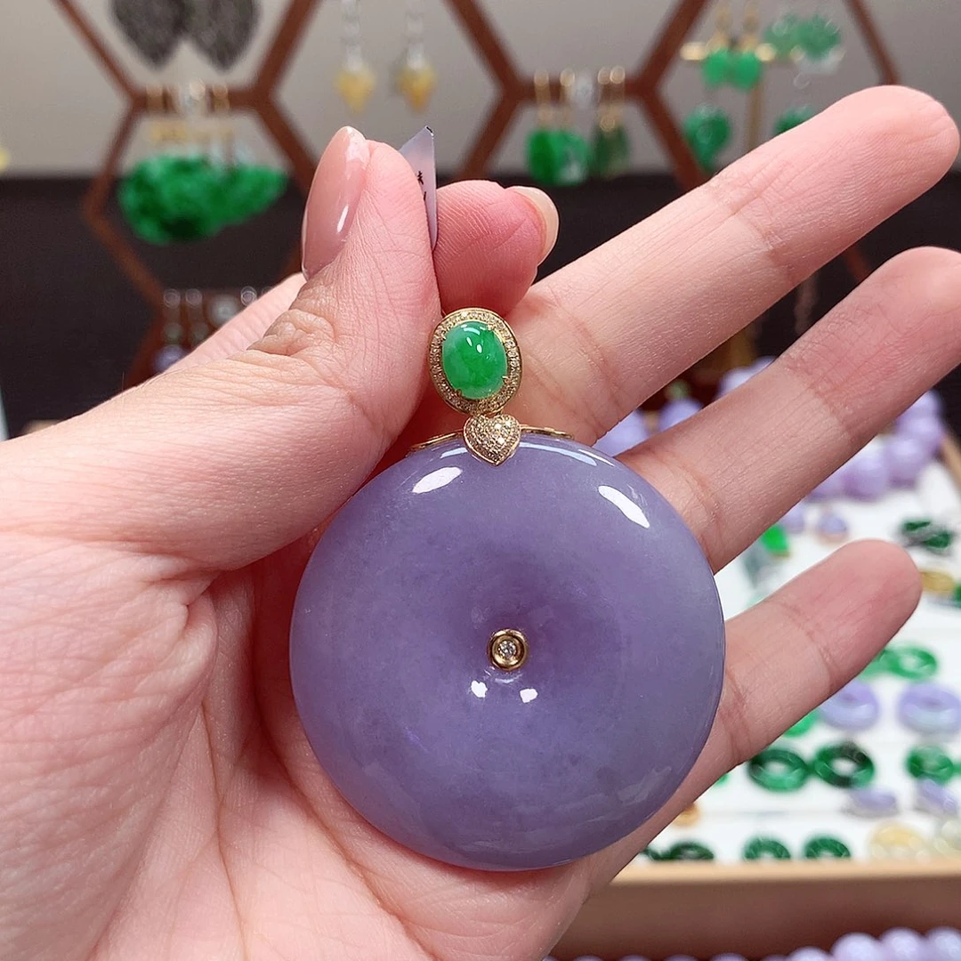 翡翠吊坠(不含链)18K金镶嵌天然翡翠