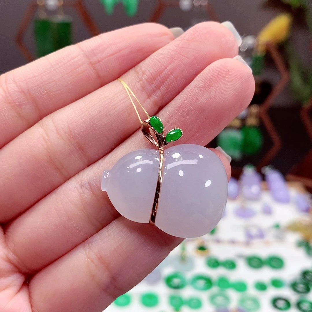 翡翠吊坠(不含链)18K金镶嵌天然翡翠