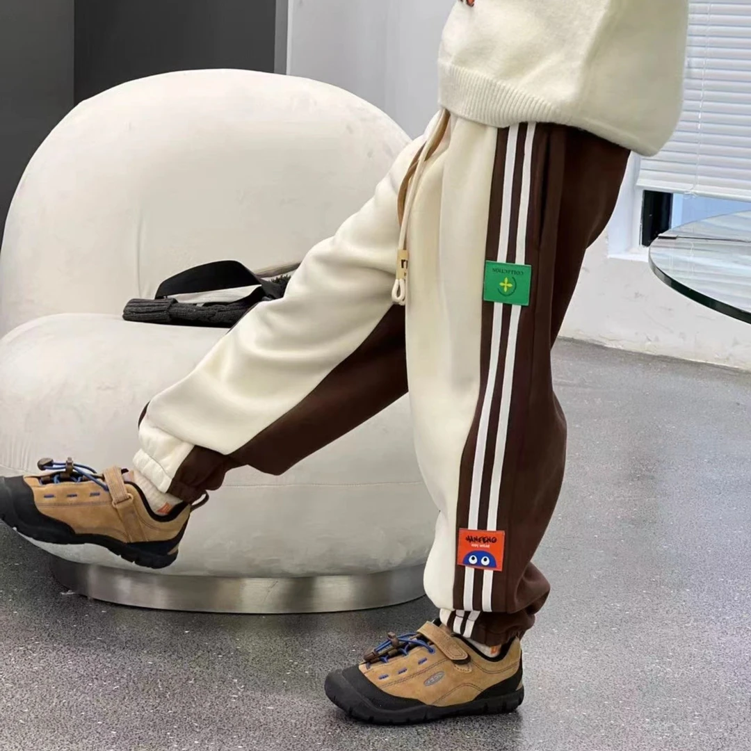 E Magic Box童装“联名信片”儿童限量款加绒休闲裤运动裤1362