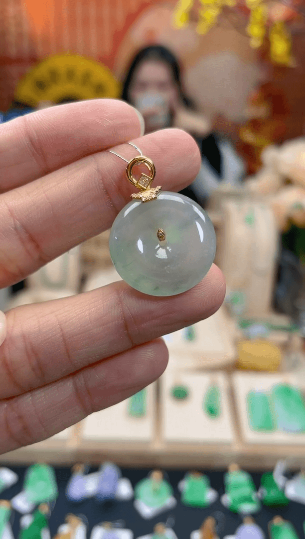 【闪购商品】翡翠颈饰18K金镶嵌假一赔三