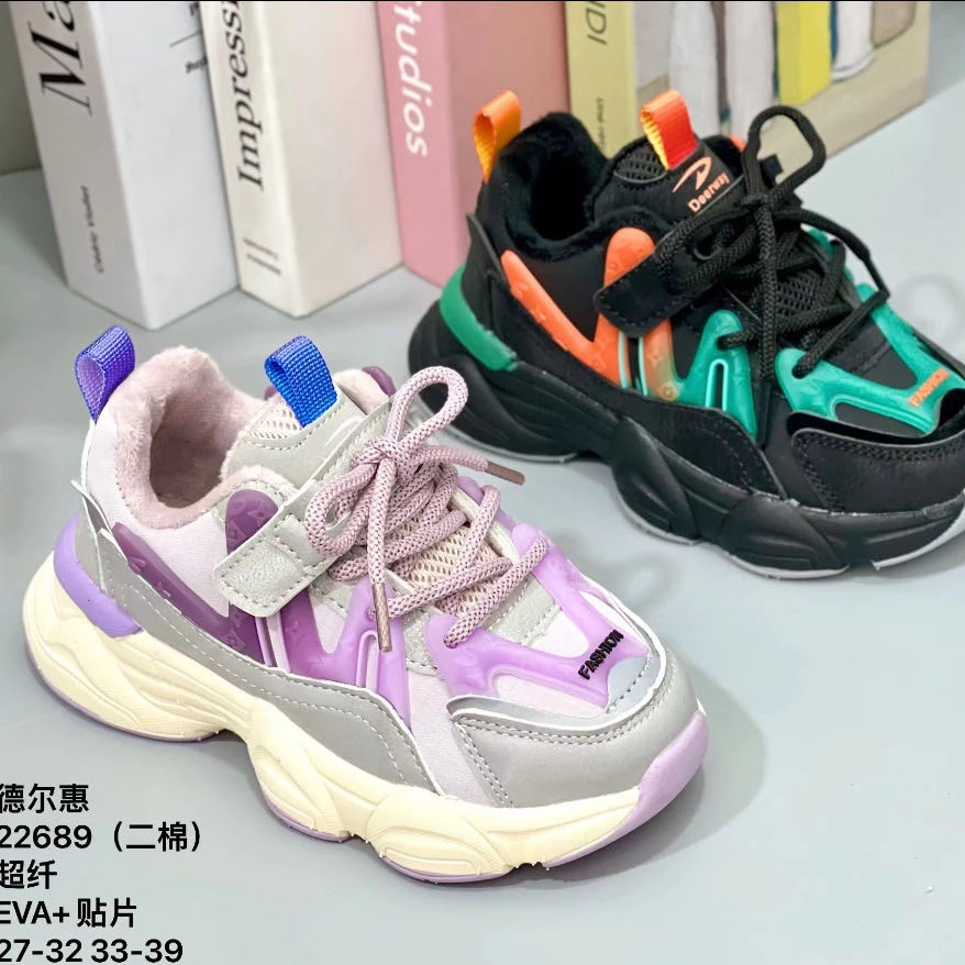 德尔惠二棉22689时尚运动鞋