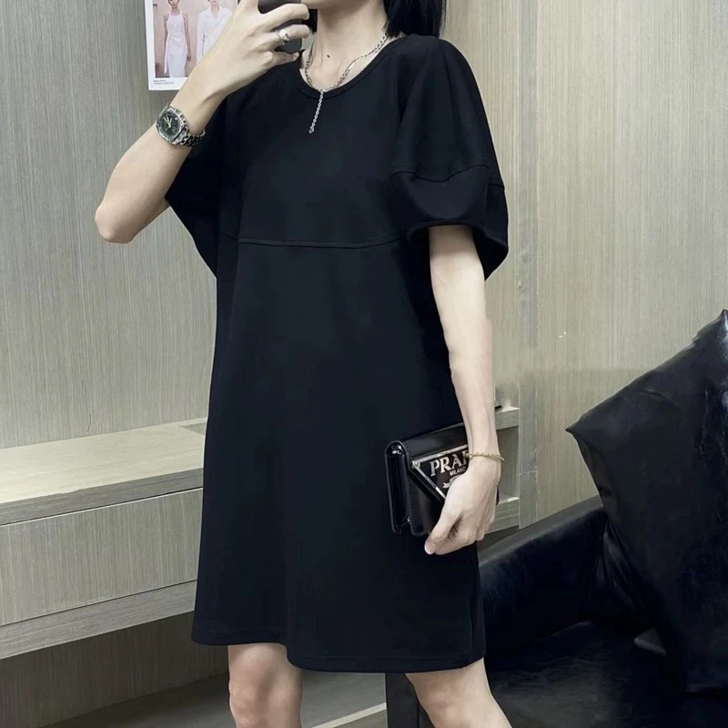 701-800设计感百搭连衣裙