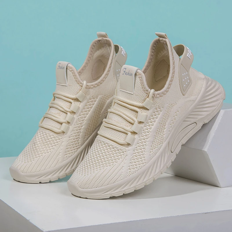 2024夏季新款老北京透气网面软底防滑中老年百搭妈妈运动休闲鞋