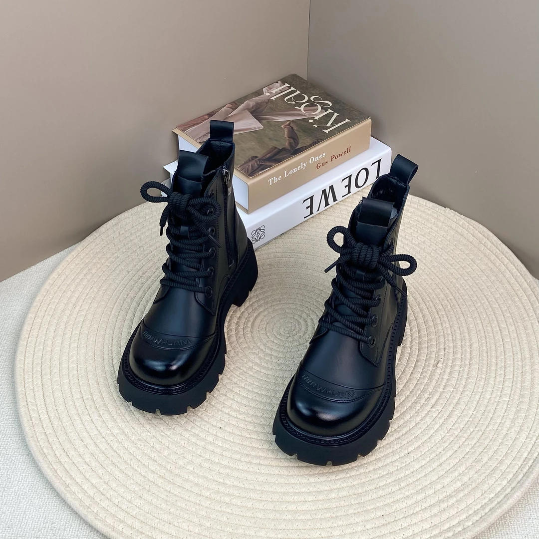新款韩版加绒马丁靴女2025秋冬百搭英伦风靴子显瘦厚底增高短靴子