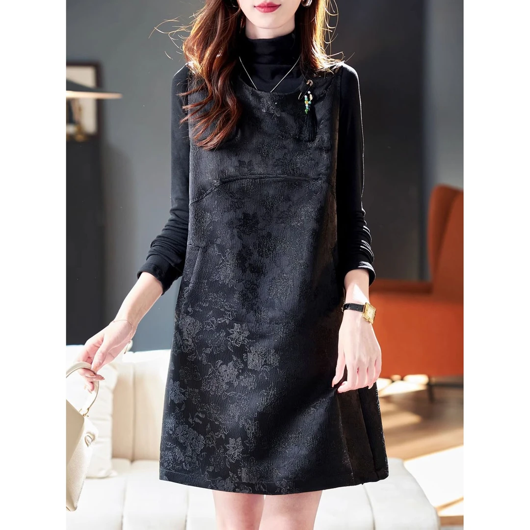 时尚洋气复古提花宽松连衣裙2024春季新款宽松大码遮肉显瘦背心裙