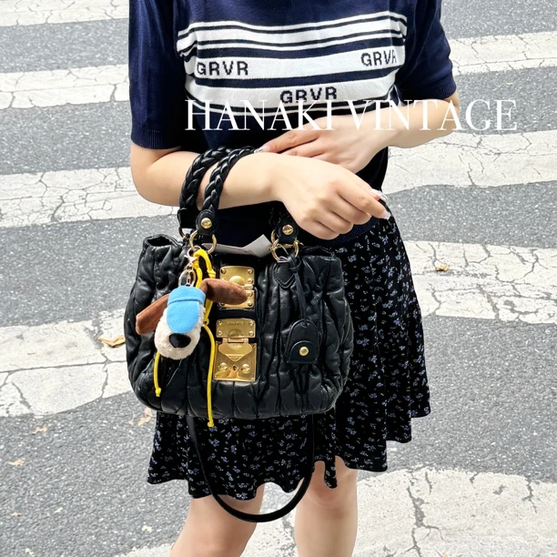 95新 MIU MIU/缪缪 花绮中古/MiuMiu缪缪黑金褶皱手提包/95新
