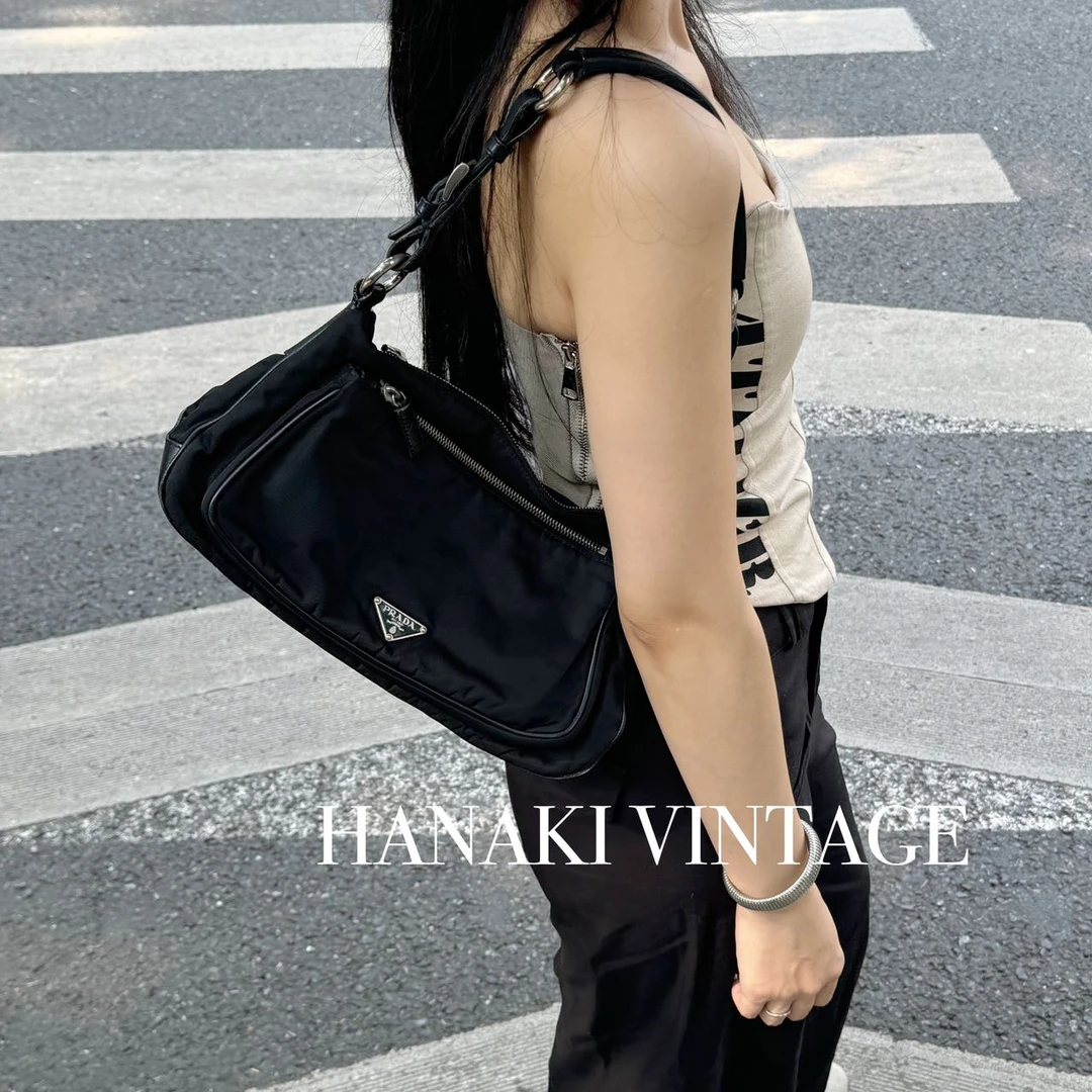 95新 Prada/普拉达 花绮中古/Prada尼龙双层hobo单肩包/95新