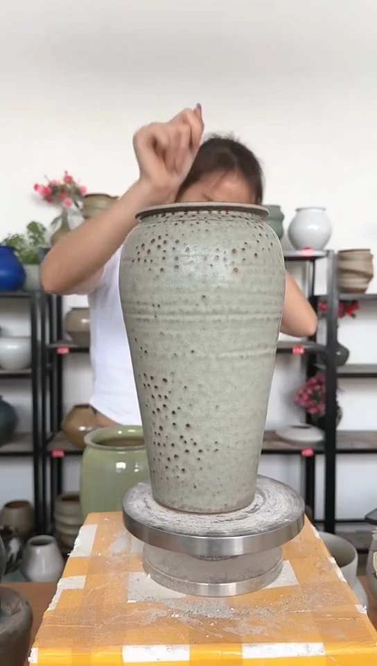 【闪购商品】陶瓷20CM以下26-高29口10瑕无孔