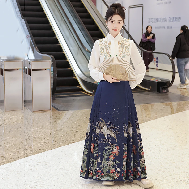 马面裙日常2023新款小个子可以上班穿的国风改良明制汉服秋冬款女