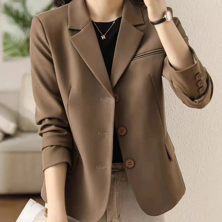 咖色小西装外套女小个子短款2024春秋新款气质韩版休闲小西服上衣