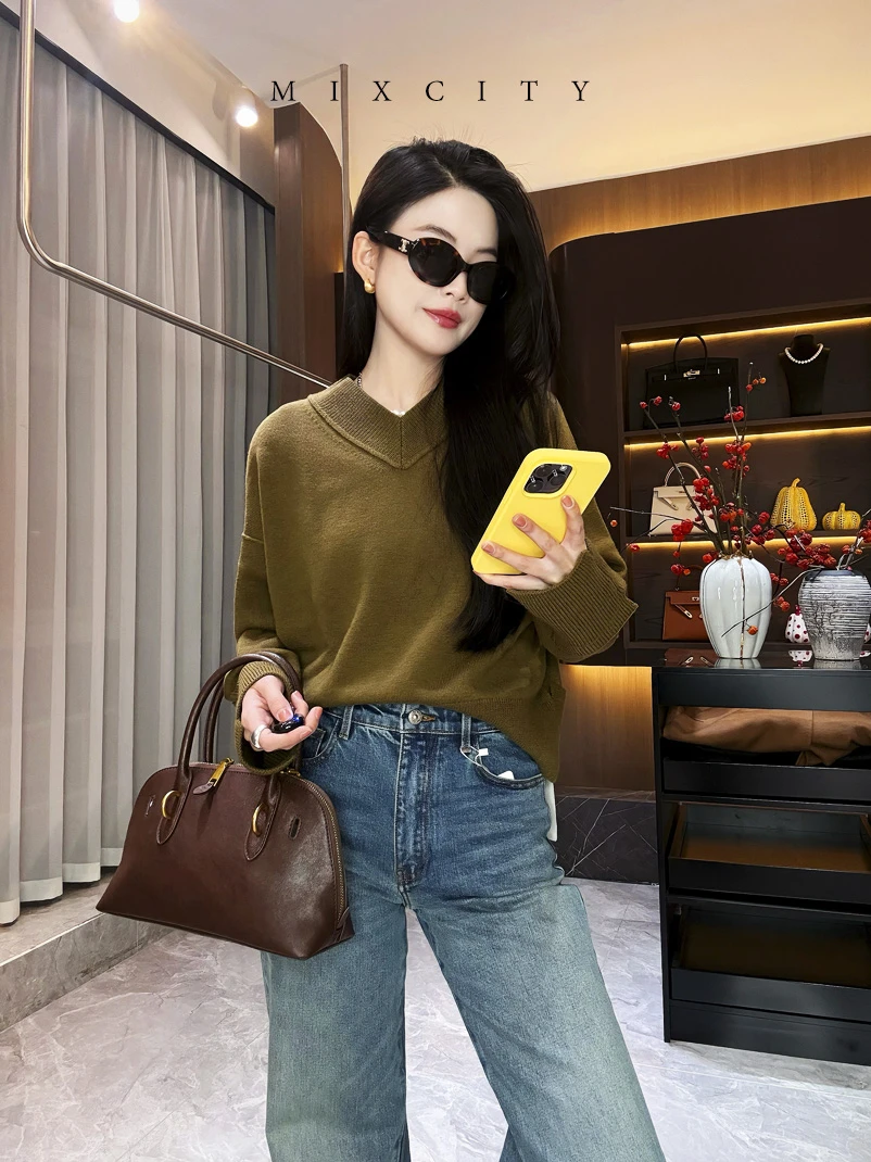 【亚楠本楠】双V领◆简约慵懒风V领套头羊毛针织衫7770