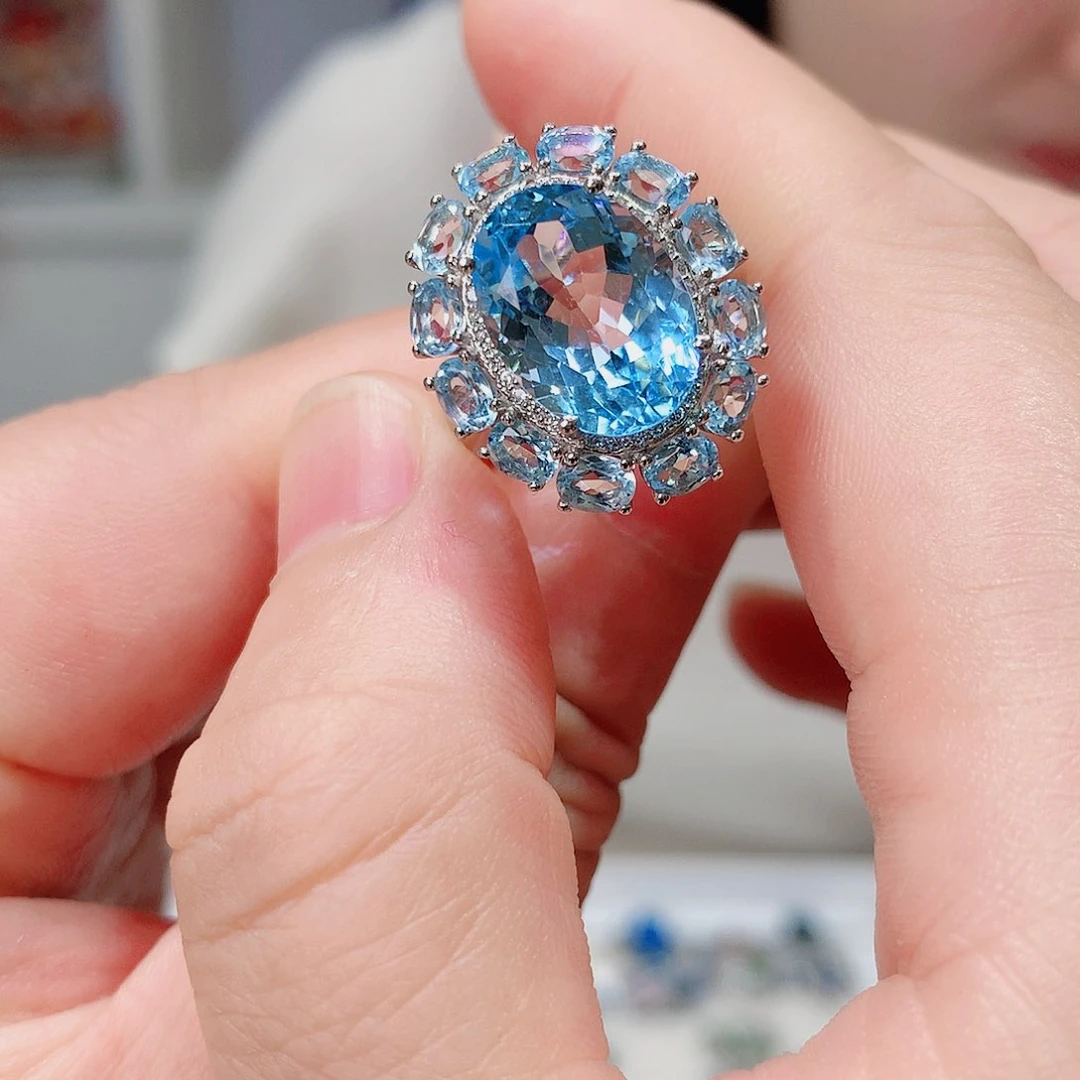 托帕石戒指银S925镶嵌小**?